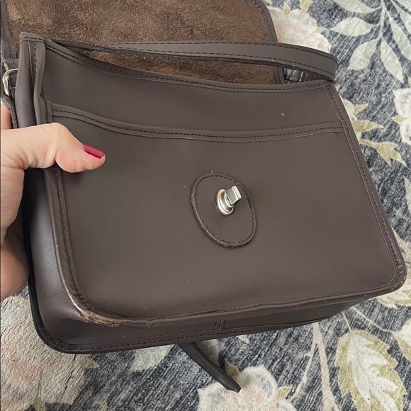 Brown Leather Bag Crossbody Top Handle Silver Accents Like New Flap Turn lock - Picture 12 of 15